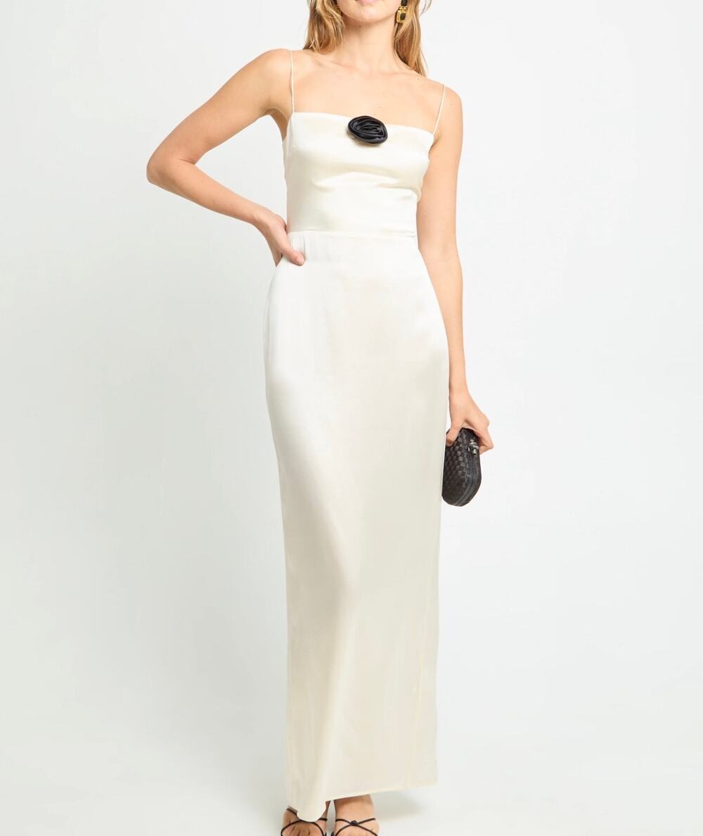New $247 O.P.T Isa silk dress sz 4 ivory